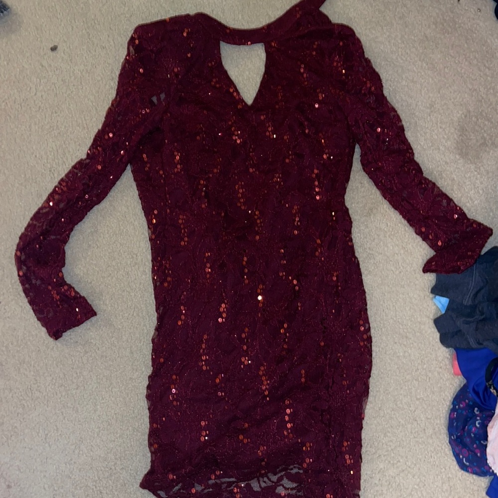 Maroon size 5 sparkling dress